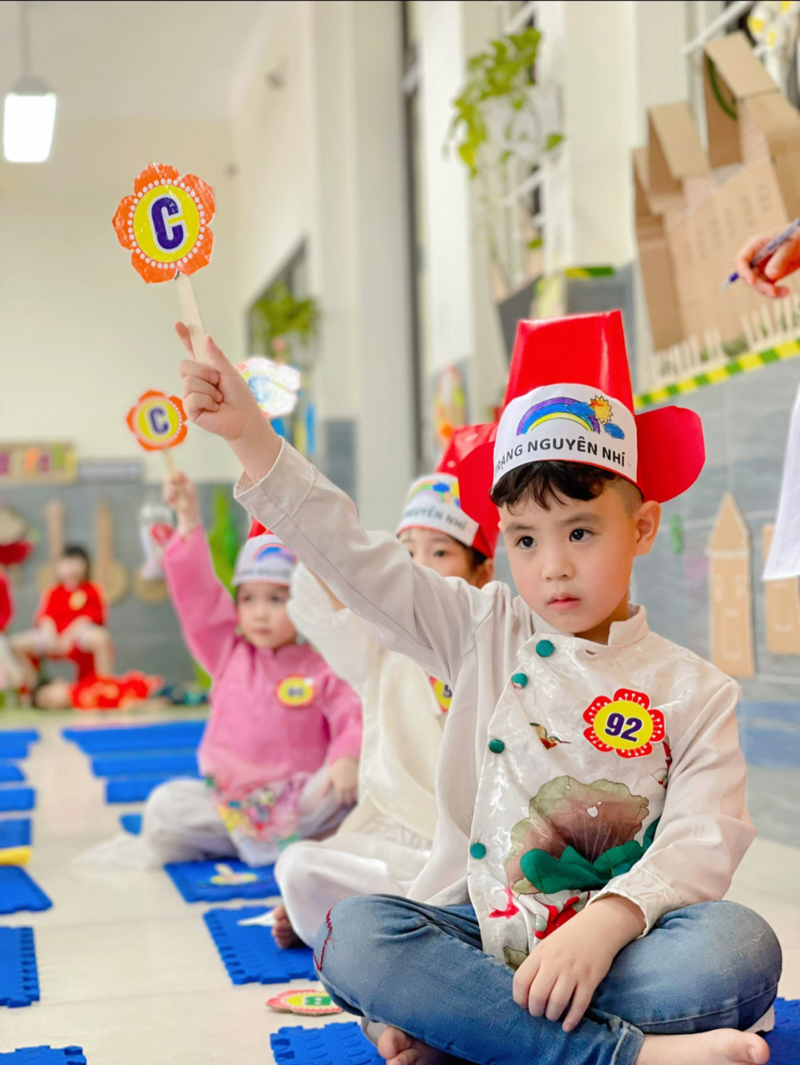 Ấn tượng hội thi "Trạng Nguyên Nhí" của bạn nhỏ 5 tuổi trường Mầm non Bình Minh I